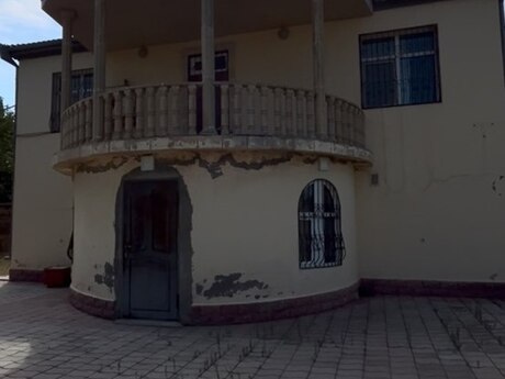 7 otaq · 260 m² · 2/2 mərtəbə, Saray