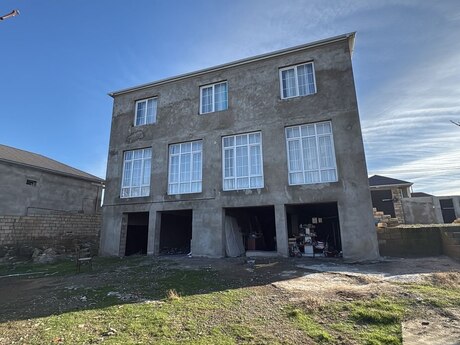 9 rooms · 510 m² · floor 1/1, Saray