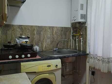 Neftçilərdə 2 otaqlı köhnə tikili mənzil satılır, 50 m², 140 000 AZN, şəkil 5 / 6