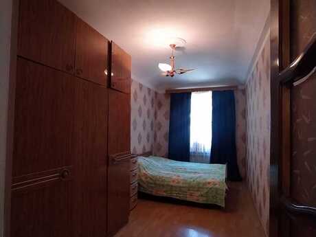 Neftçilərdə 2 otaqlı köhnə tikili mənzil satılır, 50 m², 140 000 AZN, şəkil 2 / 6