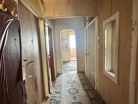 Yeni Günəşlidə 2 otaqlı köhnə tikili mənzil satılır, 55 m², 126 000 AZN, şəkil 4 / 12
