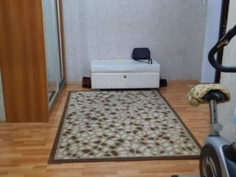 3 otaq · 90 m² · 2/3 mərtəbə, 20 Yanvar küçəsi