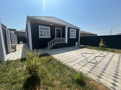 Binədə 4 otaqlı həyət evi satılır, 120 m², 70 000 AZN, şəkil 2 / 12