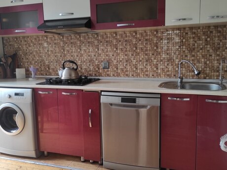 20 Yanvarda 4 otaqlı həyət evi kirayə verilir, 160 m², 120 AZN/ay, şəkil 2 / 7