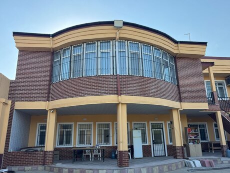 12 otaqlı ev, 854 m², Sabunçu, 2 800 AZN