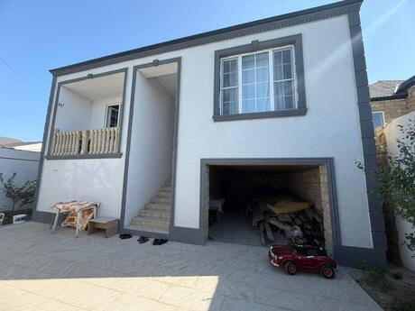 4 otaq · 160 m²