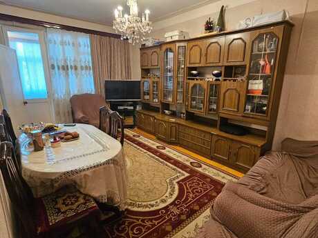 2-room old-build apartment for sale in Memar Əcəmi, 43 m², 117 000 AZN, photo 2 / 11
