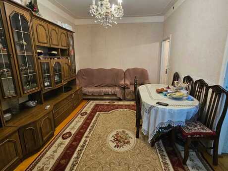 2-room old-build apartment for sale in Memar Əcəmi, 43 m², 117 000 AZN, photo 3 / 11