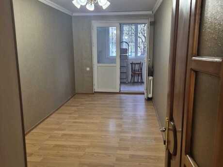3 otaq · 65 m² · 1/5 mərtəbə, Elmlər Akademiyası