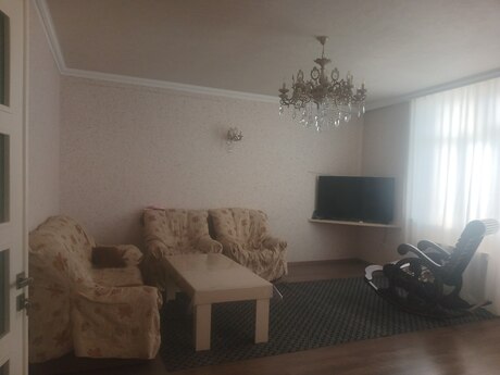 Nəriman Nərimanovda 4 otaqlı həyət evi kirayə verilir, 120 m², 1 000 AZN/ay, şəkil 2 / 11