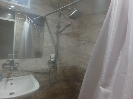 Nəriman Nərimanovda 4 otaqlı həyət evi kirayə verilir, 120 m², 1 000 AZN/ay, şəkil 5 / 11