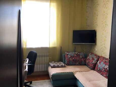 Badamdarda 2 otaqlı köhnə tikili mənzil satılır, 55 m², 147 000 AZN, şəkil 5 / 11