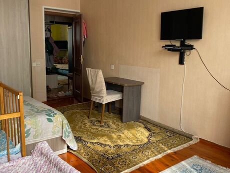 Badamdarda 2 otaqlı köhnə tikili mənzil satılır, 55 m², 147 000 AZN, şəkil 3 / 11