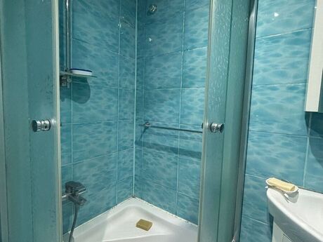 Neftçilərdə 3 otaqlı köhnə tikili mənzil satılır, 85 m², 180 000 AZN, şəkil 5 / 12