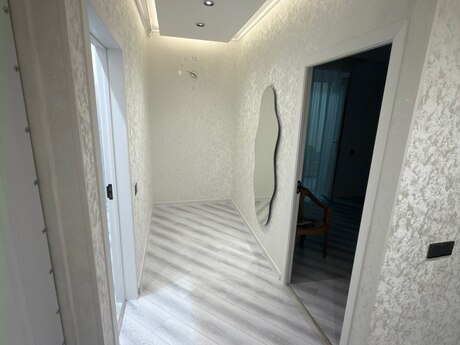 Əhmədlidə 3 otaqlı köhnə tikili mənzil satılır, 65 m², 168 000 AZN, şəkil 3 / 12