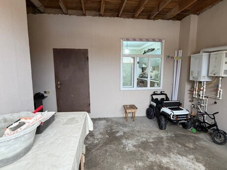 Binəqədidə 5 otaqlı həyət evi satılır, 100 m², 88 000 AZN, şəkil 2 / 12