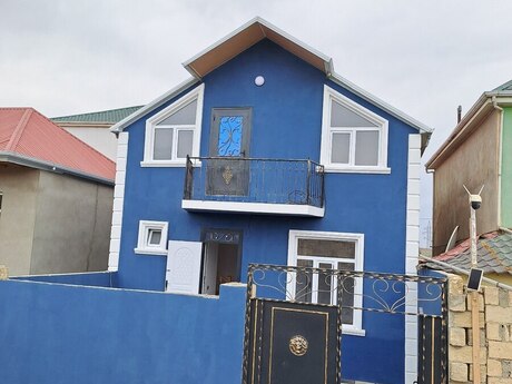 4 otaq · 105 m²