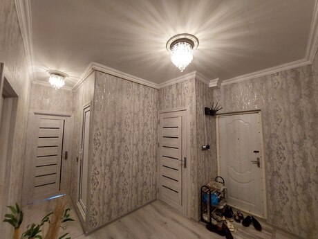 Продаётся 2-комнатная квартира в старом фонде, Hövsan, 52 м², 135 000 AZN, фото 2 / 12