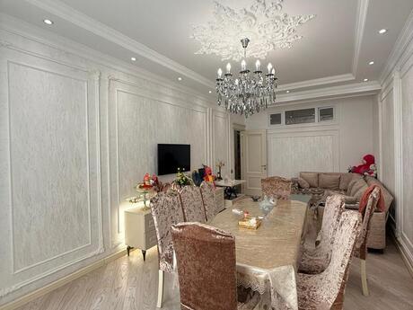 Yeni Günəşlidə 2 otaqlı yeni tikili mənzil satılır, 81 m², 145 000 AZN, şəkil 2 / 9