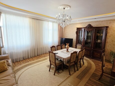 3 otaq · 100 m² · 4/6 mərtəbə, Bayıl