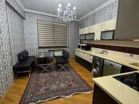 4-room new-build apartment for sale in Emerald Palace, 136 m², 448 000 AZN, photo 4 / 8