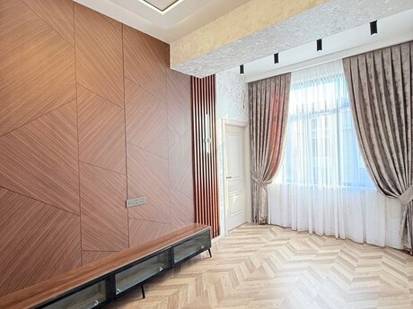 Abşeronda 2 otaqlı yeni tikili mənzil satılır, 45 m², 109 900 AZN, şəkil 2 / 11