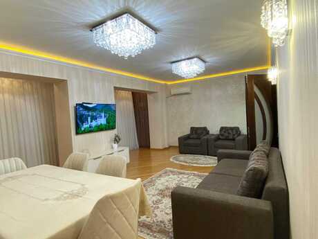 3 otaq · 115 m² · 5/9 mərtəbə, İnşaatçılar