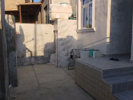 3 otaq · 72 m²