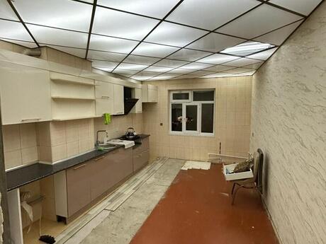 5 otaq · 130 m²