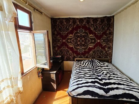 Səbaildə 2 otaqlı həyət evi satılır, 40 m², 55 000 AZN, şəkil 5 / 9