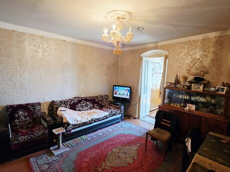 Səbaildə 2 otaqlı həyət evi satılır, 40 m², 55 000 AZN, şəkil 2 / 9