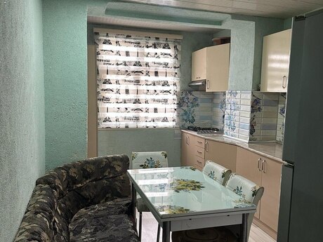 2 otaq · 72 m² · 2/5 mərtəbə, Abşeron