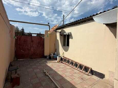 Sabunçuda 3 otaqlı həyət evi satılır, 150 m², 57 000 AZN, şəkil 2 / 12