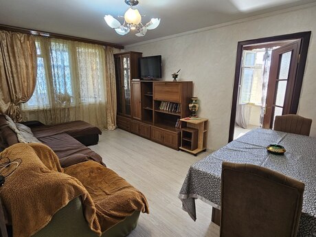 Nəriman Nərimanovda 2 otaqlı köhnə tikili mənzil kirayə verilir, 60 m², 650 AZN/ay, şəkil 5 / 12