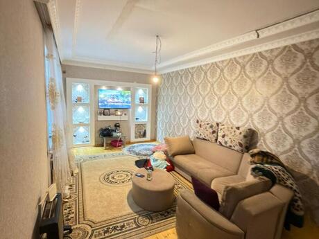 Binəqədidə 4 otaqlı həyət evi satılır, 115 m², 115 000 AZN, şəkil 2 / 12