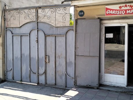 6 otaq · 100 m² · 1/1 mərtəbə, Bakıxanov