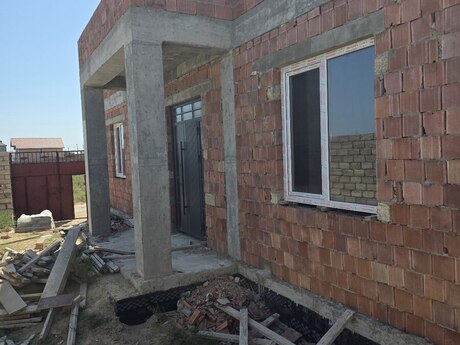 5 rooms · 200 m²
