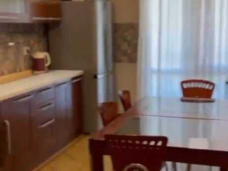 4 otaq · 185 m² · 17/19 mərtəbə, Hüseyn Cavid prospekti