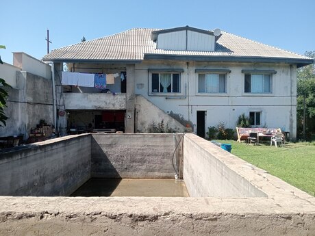 5 otaq · 320 m² · 1/1 mərtəbə, Novxanı