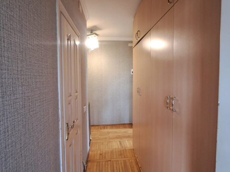 1-room old-build apartment for sale in Xalqlar Dostluğu, 45 m², 120 500 AZN, photo 4 / 12