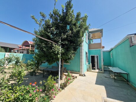 5 otaq · 211 m² · 1/1 mərtəbə, Zabrat
