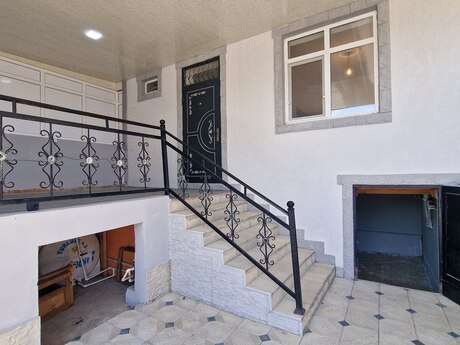 3-комн. · 92 m² · 1/1 этаж, Zabrat