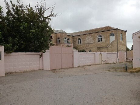 8 otaq · 420 m² · 1/1 mərtəbə, Novxanı