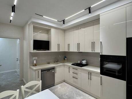 2-room new-build apartment for sale in Grand Hayat residence, 109 m², 370 000 AZN, photo 5 / 12