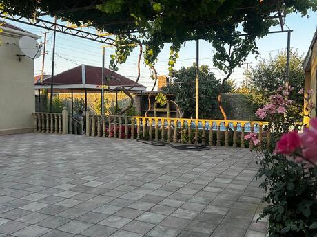 Buzovnada 4 otaqlı həyət evi kirayə verilir, 140 m², 500 AZN/ay, şəkil 5 / 12