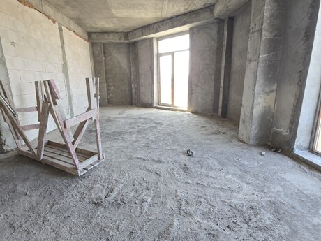 Ağ şəhərdə 3 otaqlı yeni tikili mənzil satılır, 136 m², 585 000 AZN, şəkil 3 / 12