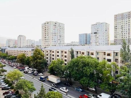 İnşaatçılarda 4 otaqlı yeni tikili mənzil satılır, 180 m², 420 000 AZN, şəkil 3 / 12