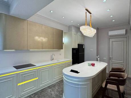 BCR Khatai kompleksində 3 otaqlı yeni tikili mənzil satılır, 127 m², 725 000 AZN, şəkil 2 / 12