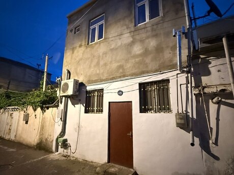 6 rooms · 104 m²