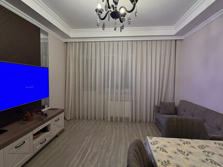 Qurtuluş 93 kompleksində 2 otaqlı yeni tikili mənzil satılır, 64 m², 96 000 AZN, şəkil 3 / 12